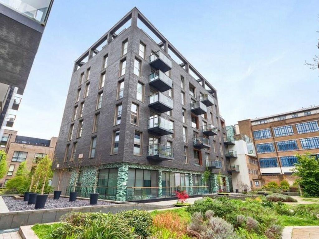 1 bed flat to rent in Grange Gardens, Bermondsey SE1, £2,150 pcm Zoopla