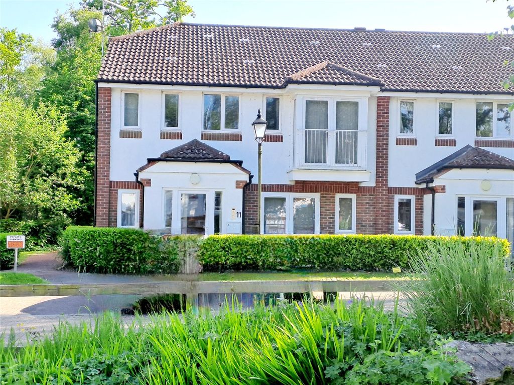 2 bed for sale in The Spinney, Denmead, Waterlooville PO7