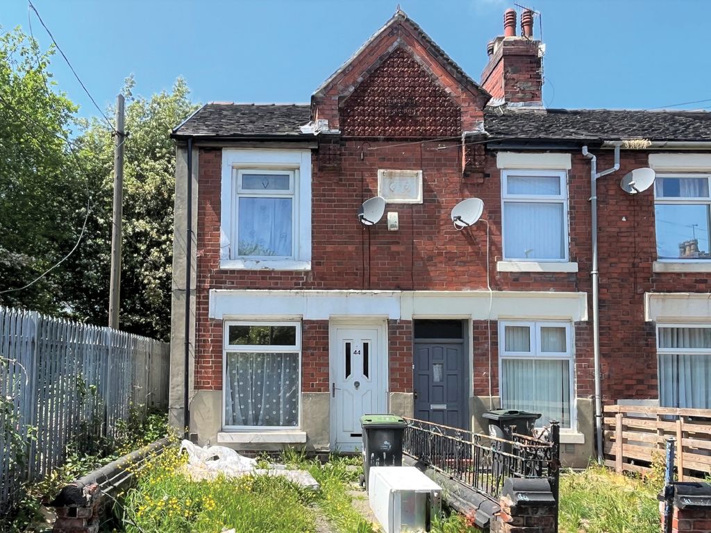3 bed end terrace house for sale in Gibson Street, Tunstall, StokeOn