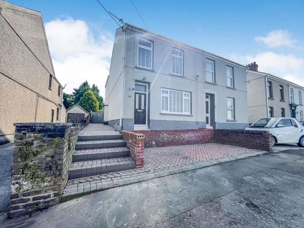 3 bed semidetached house for sale in Cross Street, Pontarddulais