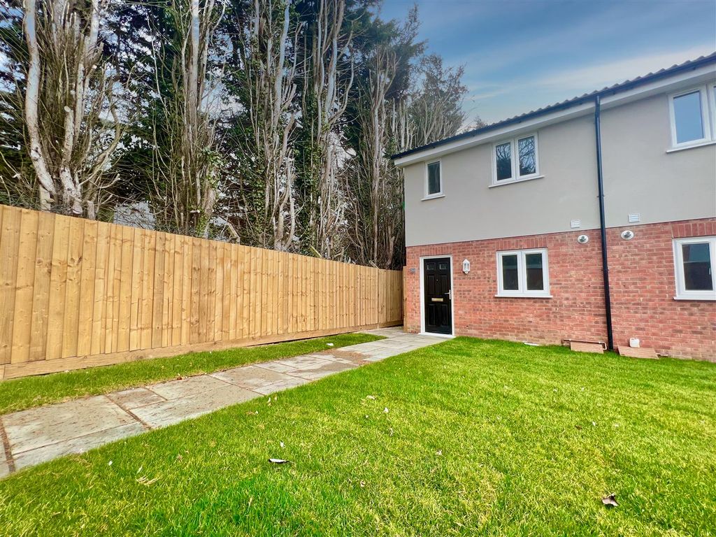 New home, 2 bed semidetached house for sale in Crossley Gardens