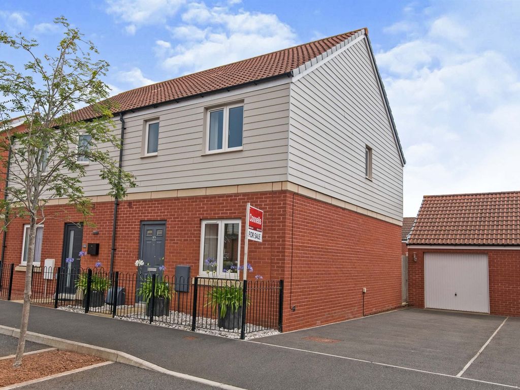 3 bed semidetached house for sale in Somerville Crescent, Exeter EX2