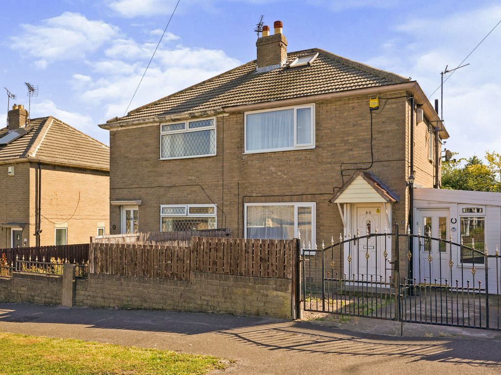 Lulworth Crescent, Leeds, West Yorkshire LS15  