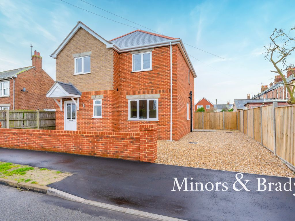 3 bed detached house for sale in Seymour Avenue, Great Yarmouth NR30