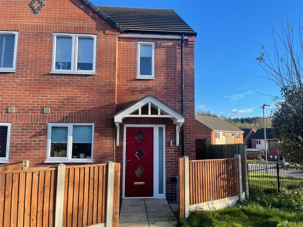 2 bed semidetached house for sale in Rufford Close, Clipstone Village