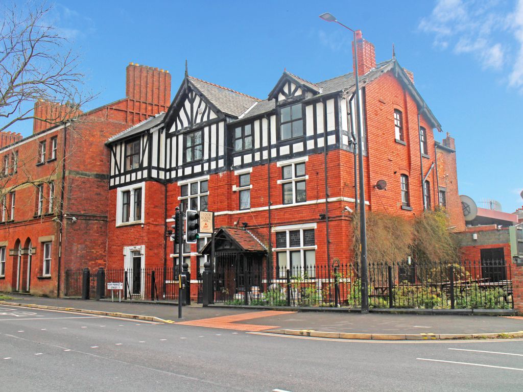 New Market Street, Wigan WN1  