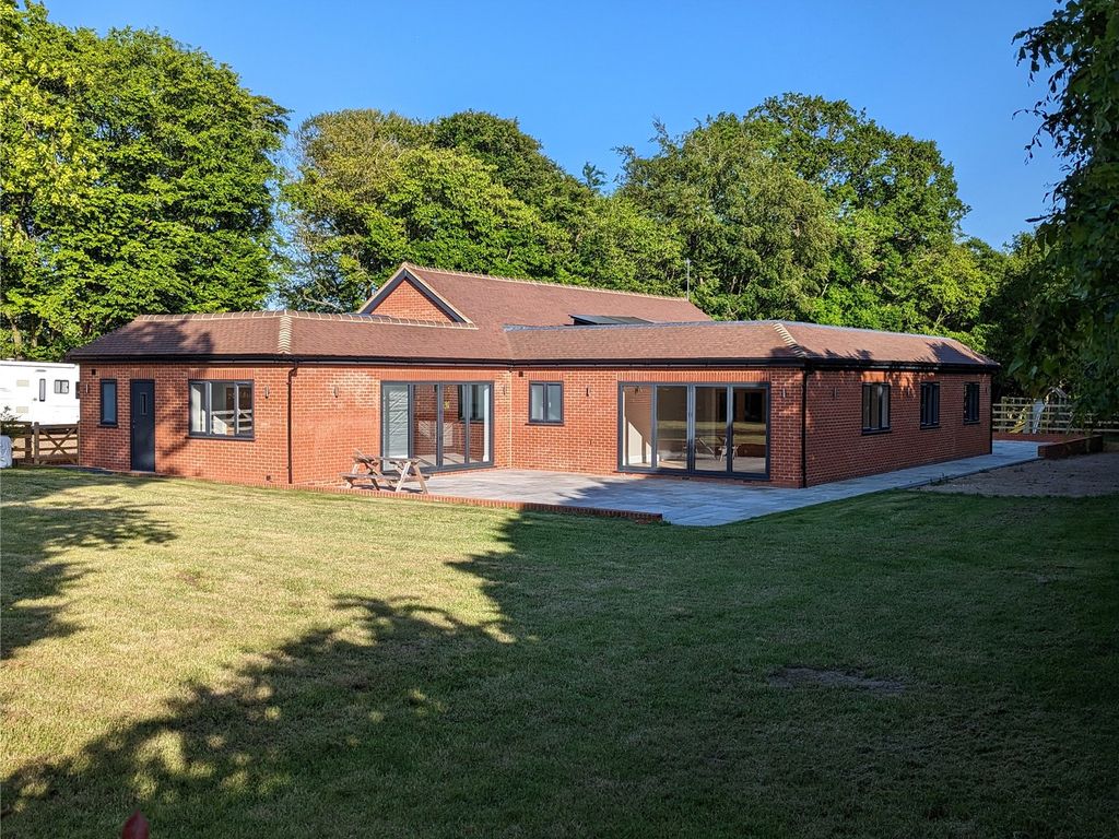 5 bed bungalow for sale in Potkiln Lane, Jordans, Beaconsfield