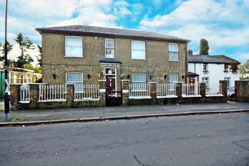 6 bed detached house for sale in Old Ruislip Road, Northolt UB5, £