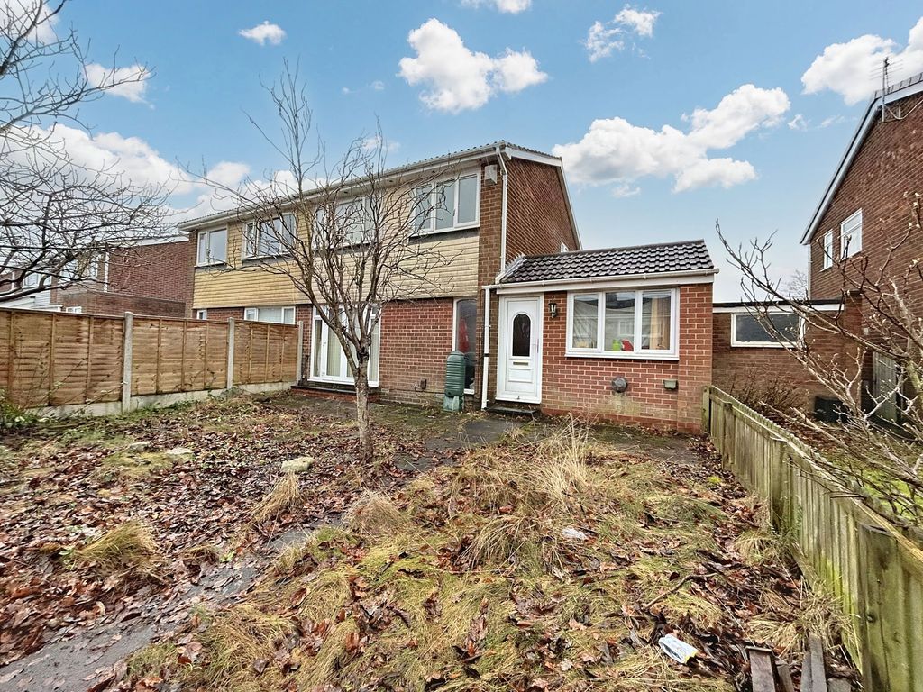 3 bed semidetached house for sale in Marlow Way, Whickham, Newcastle
