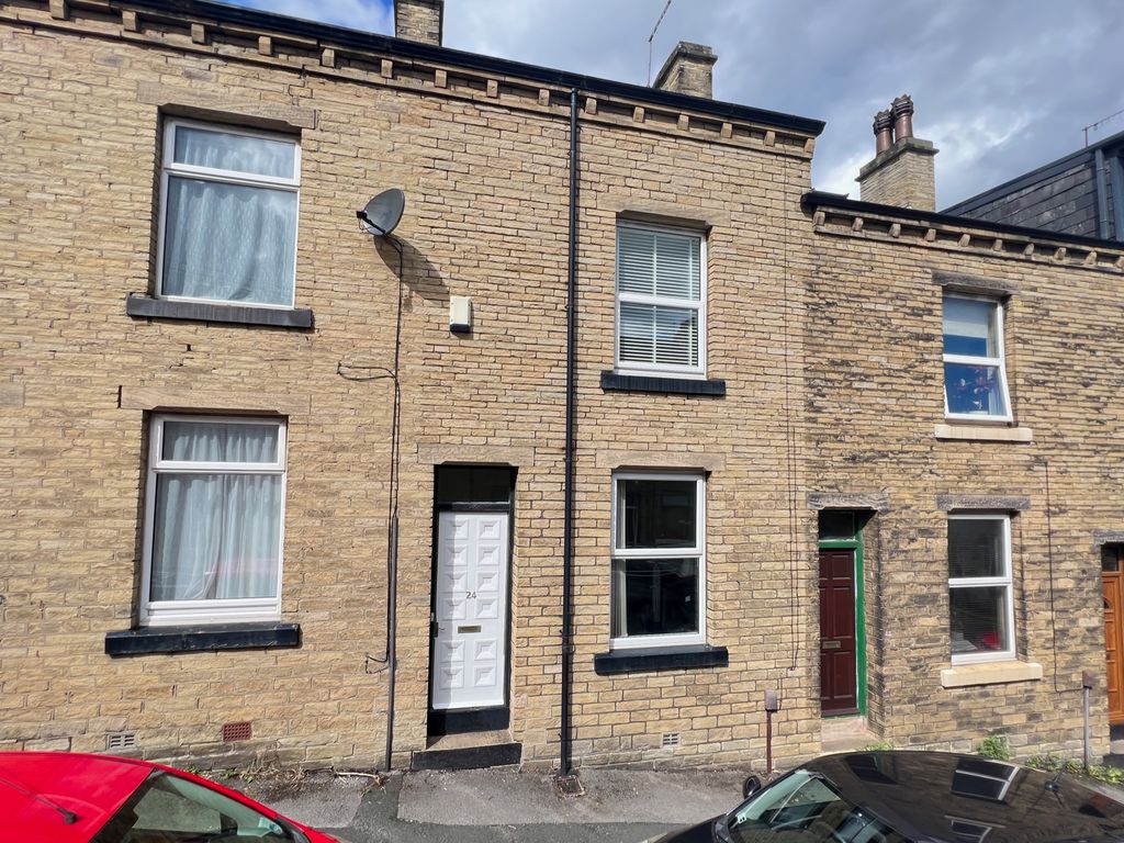 3 bed terraced house for sale in Park Street, Shipley, West Yorkshire
