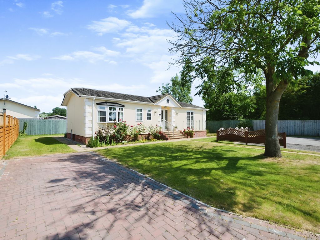 2 bed bungalow for sale in Pheasant Way, Acaster Malbis, York, North