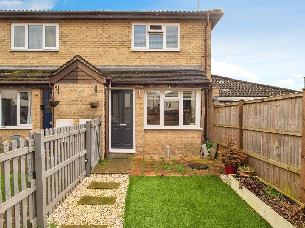 1 bed end terrace house for sale in Katherine Close, Hemel Hempstead