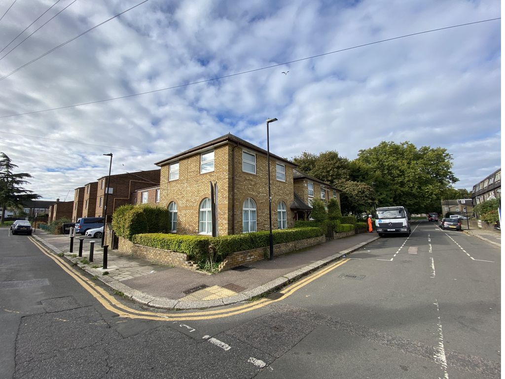 5 bed property for sale in Siddons Christian Centre, 22 Stirling Road