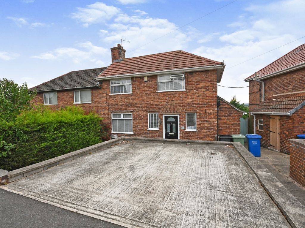 2 bed semidetached house for sale in Laurel Crescent, Hollingwood