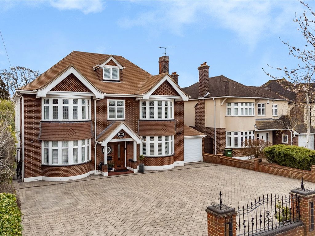 5 bed detached house for sale in Holden Way, Upminster RM14, £2,175,000
