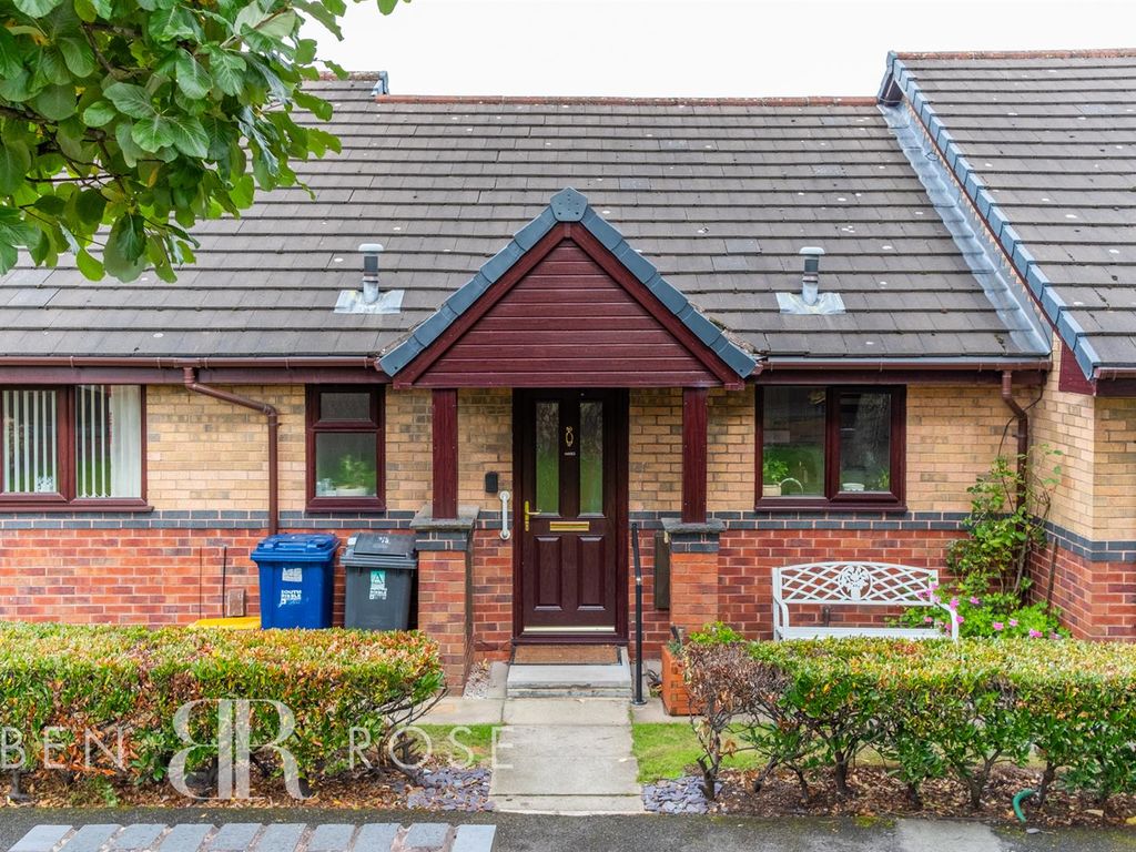 1 bed bungalow for sale in Ecroyd Street, Leyland PR25, £120,000 Zoopla