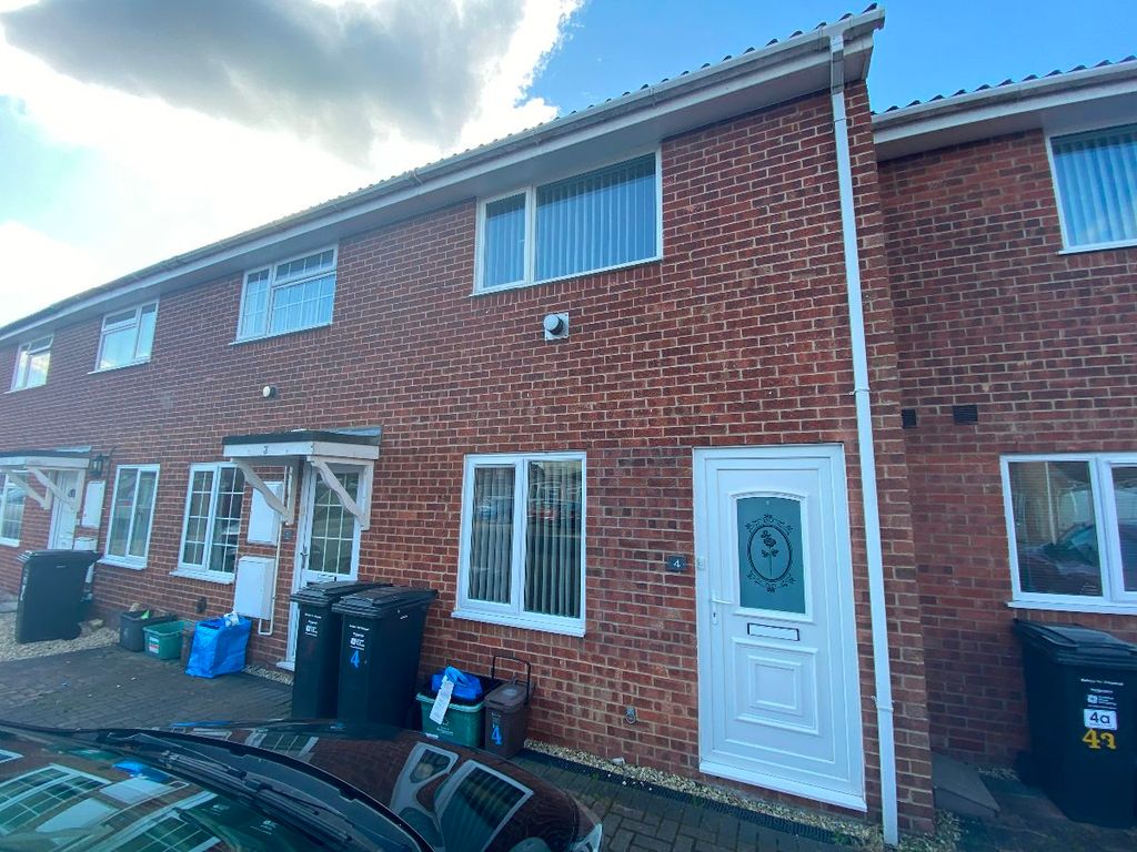 2 bed terraced house to rent in St. Marks Court, Bridgwater TA6 Zoopla