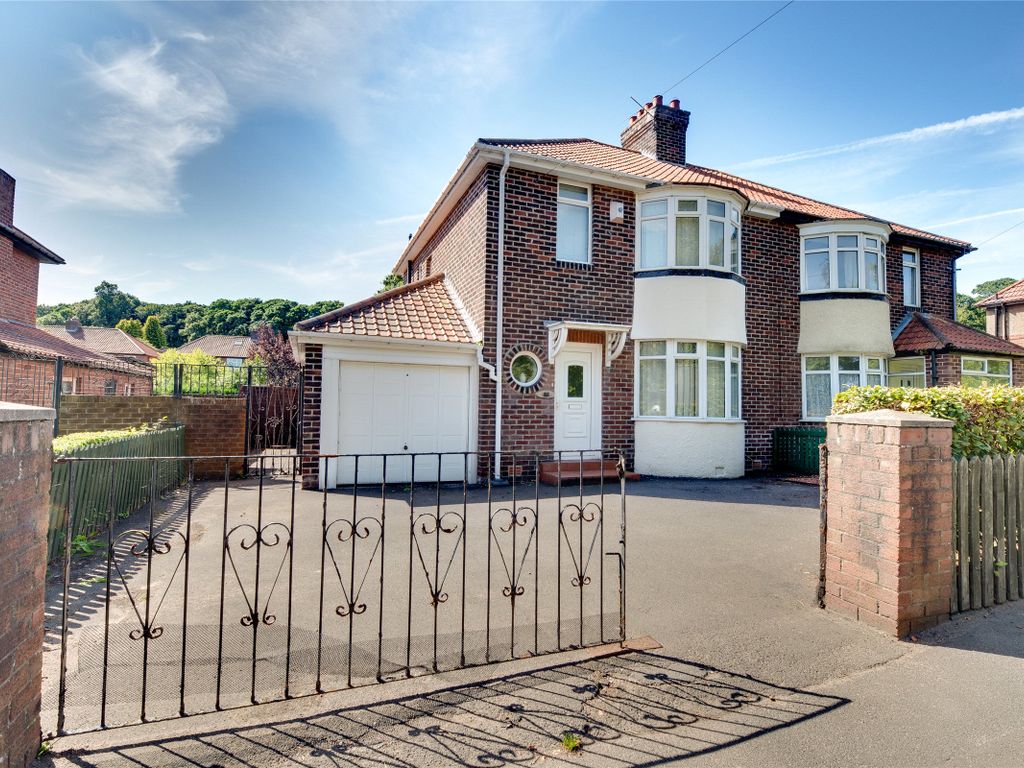 3 bed semidetached house for sale in Shibdon Road, BlaydonOnTyne