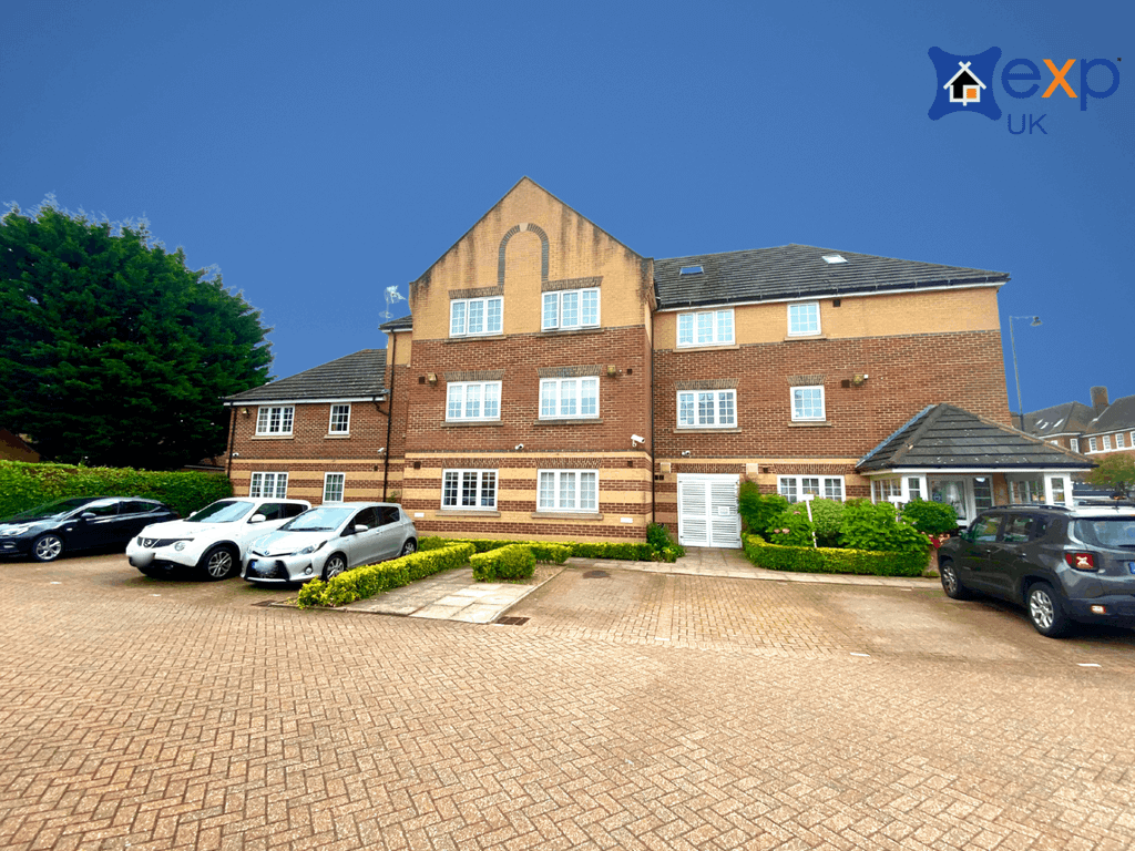 1 bed flat for sale in Cockfosters Road, Cockfosters, EN4 Zoopla
