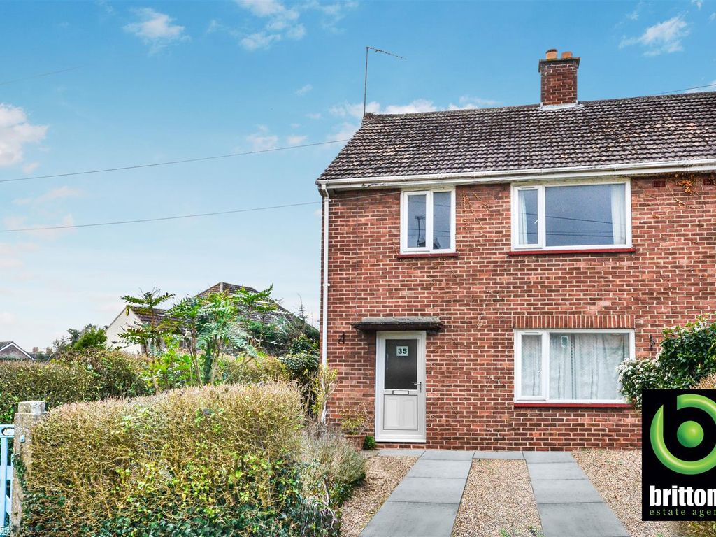 3 bed end terrace house for sale in Balmoral Road, King's Lynn PE30