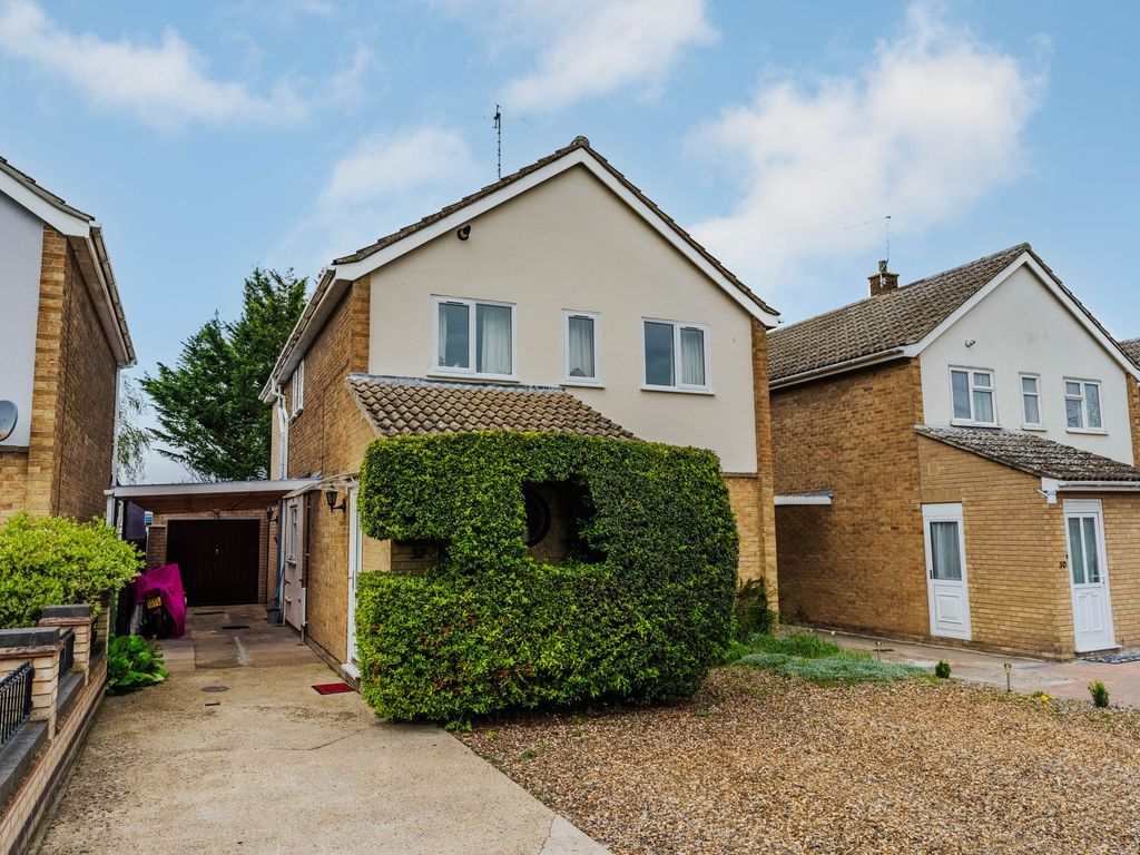 3 bed detached house for sale in Greystoke Road, Cambridge CB1, £