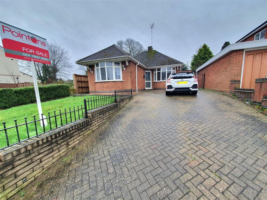 2 bed detached bungalow for sale in Leyland Road, Attleborough