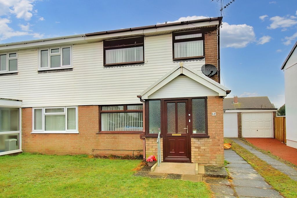 3 bed semidetached house for sale in Clos Y Deri, Nottage, Porthcawl