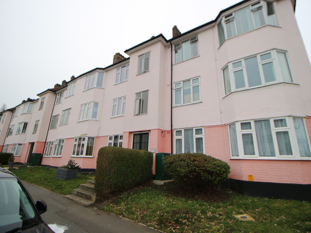 2 bed flat to rent in Robins Court, Chinbrook Road, London SE12 Zoopla