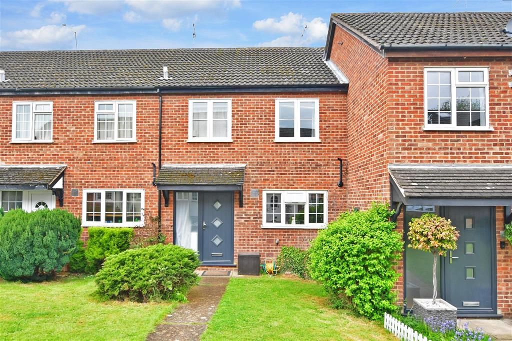 3 bed terraced house for sale in Coach Mews, Billericay, Essex CM11 Zoopla