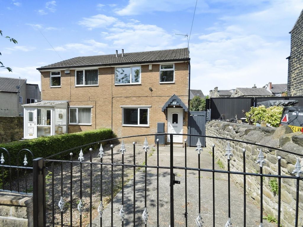 3 bed semidetached house for sale in Winsford Road, Birley Carr S6