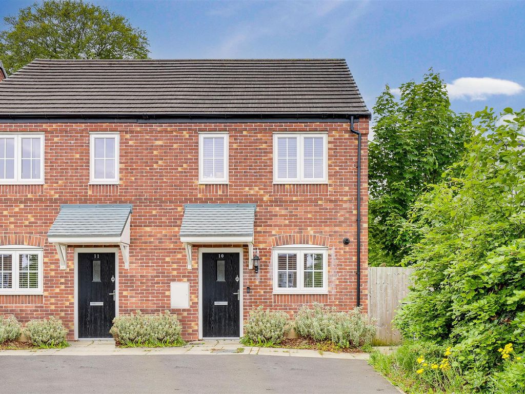 2 bed semidetached house for sale in Swan Close, Blidworth, Mansfield