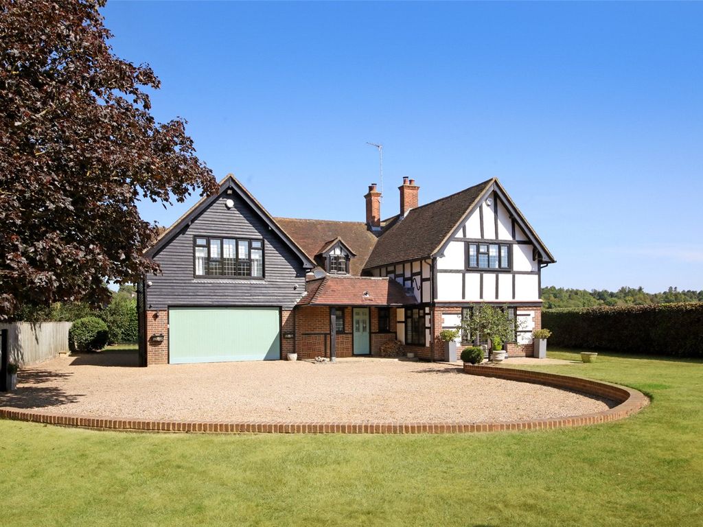 5 bed detached house for sale in Shepherds Lane, Hurley, Berkshire SL6