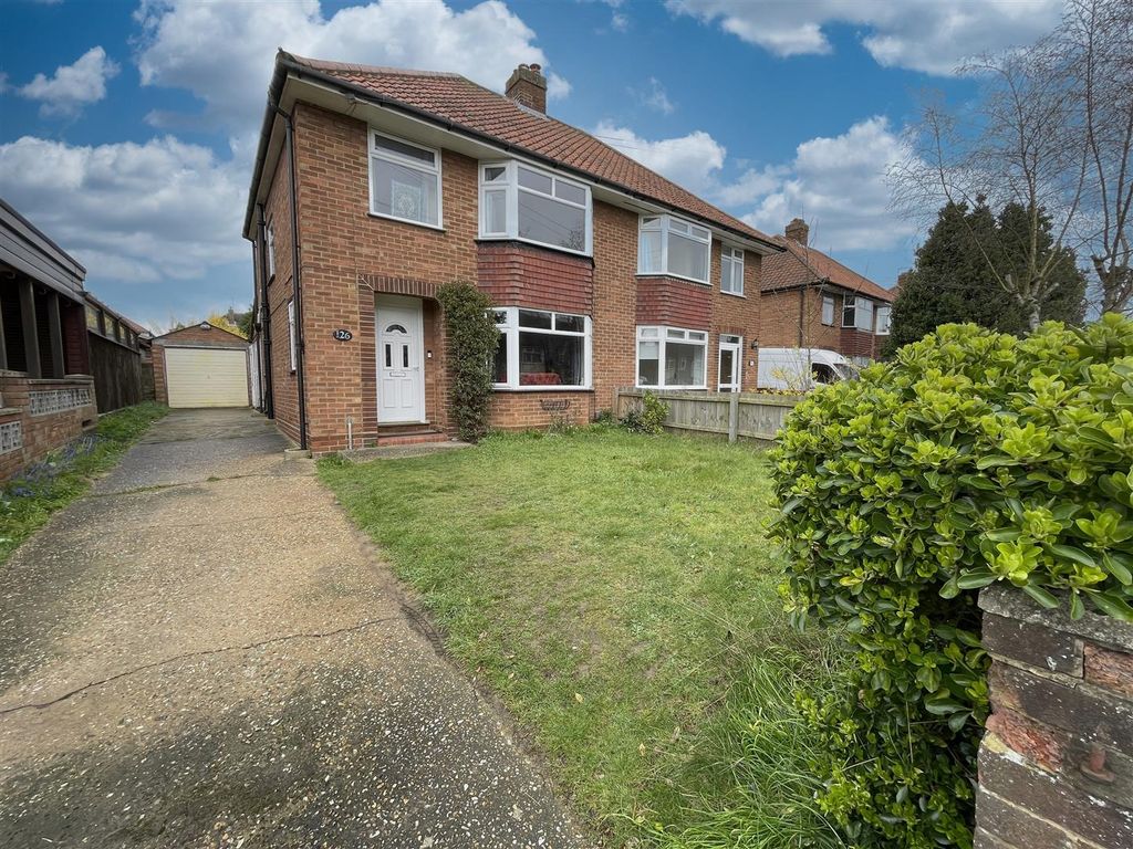 3 bed semidetached house for sale in Highfield Road, Ipswich IP1 Zoopla