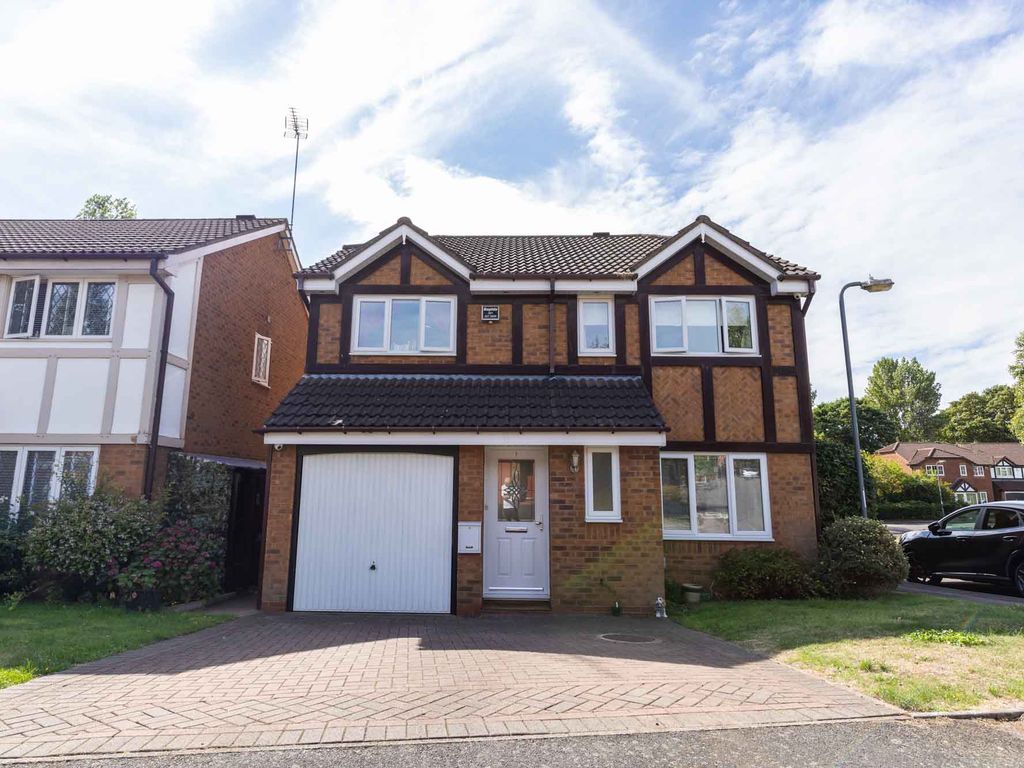 4 bed detached house for sale in Binley Close, South Yardley B25 Zoopla