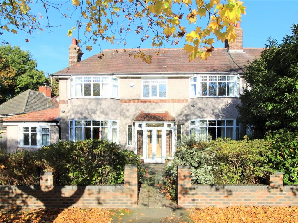 4 bed semidetached house for sale in Aigburth Hall Avenue, Liverpool