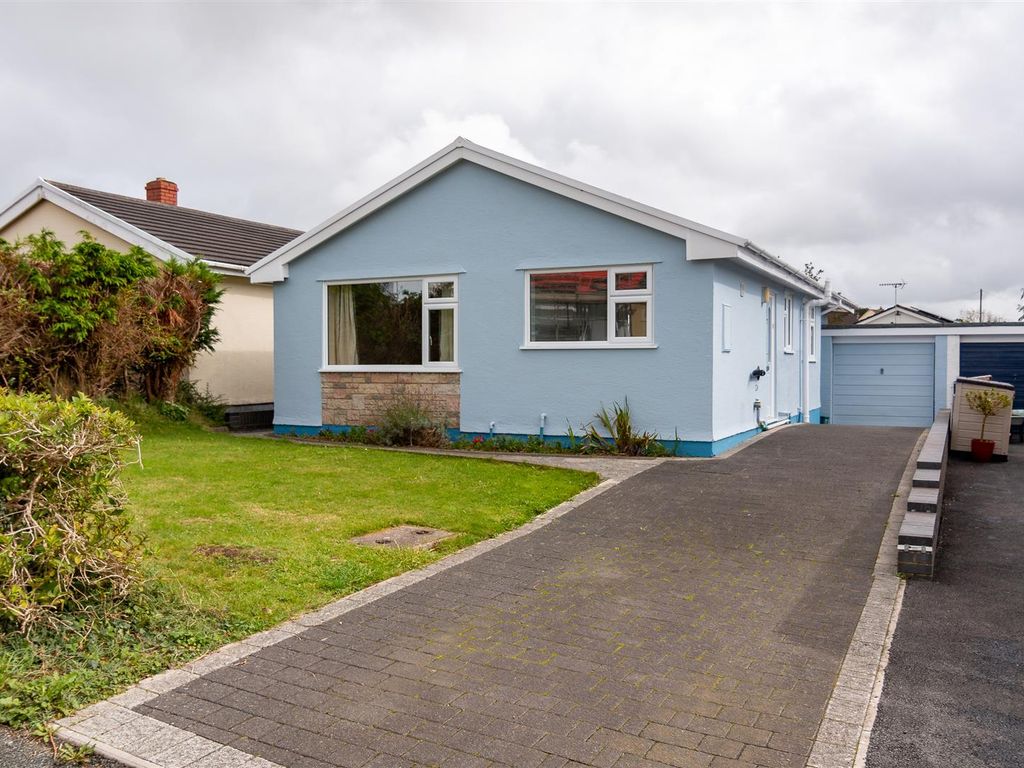 3 bed bungalow to rent in St. Leonards Avenue, Crundale, Haverfordwest