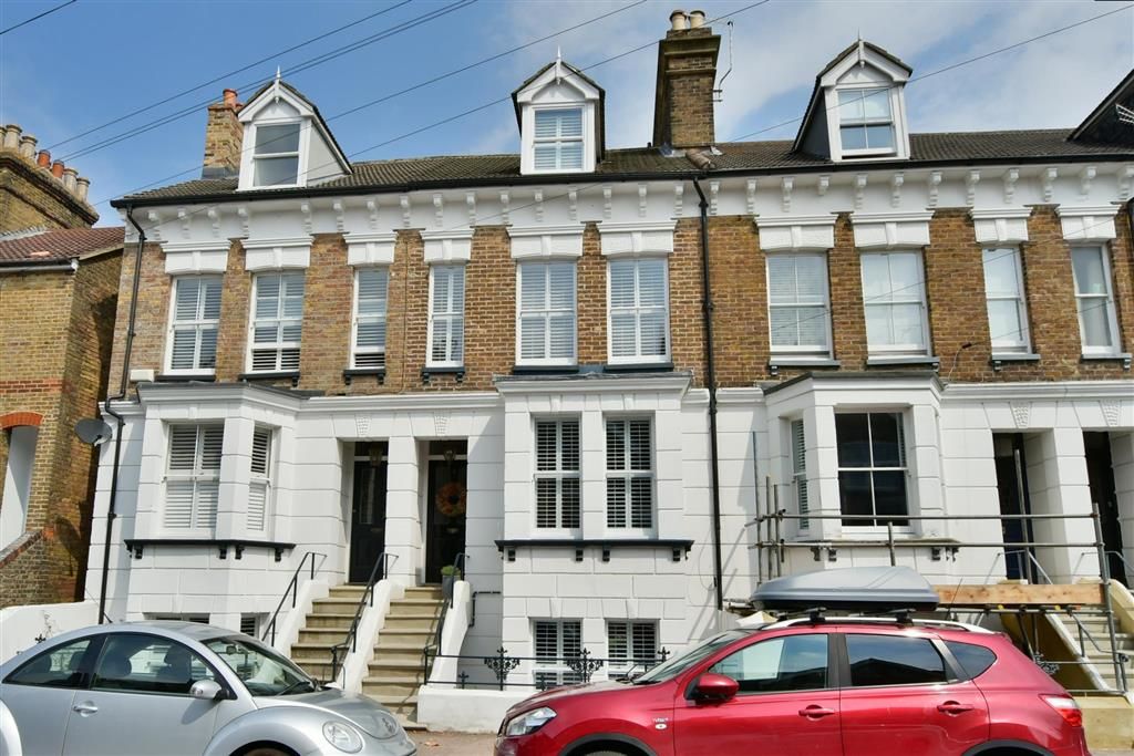 3 bed terraced house for sale in Edith Road, Faversham, Kent ME13 Zoopla