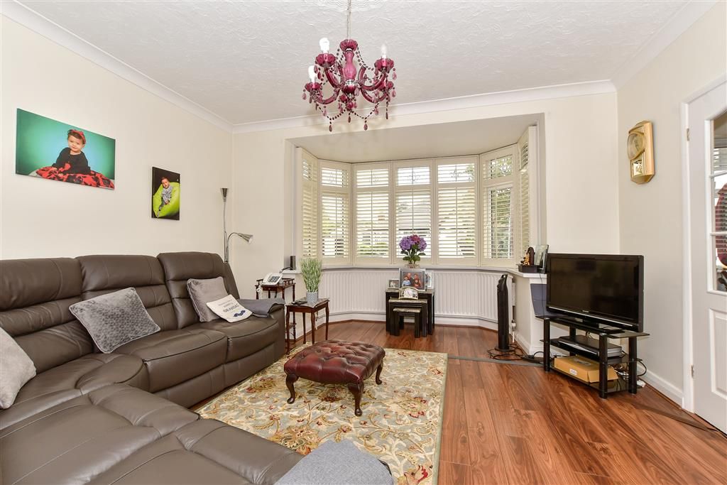 3 bed semidetached house for sale in Greenleafe Drive, Ilford, Essex