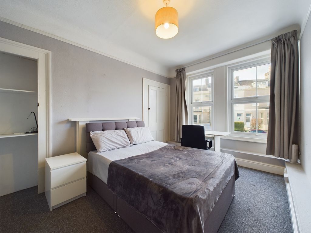 Room to rent in Seaview Terrace, St Judes, Plymouth PL4, £475 pcm Zoopla