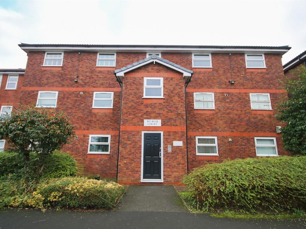 1 bed flat to rent in Weaver Court, Montonmill Gardens, Eccles M30, £