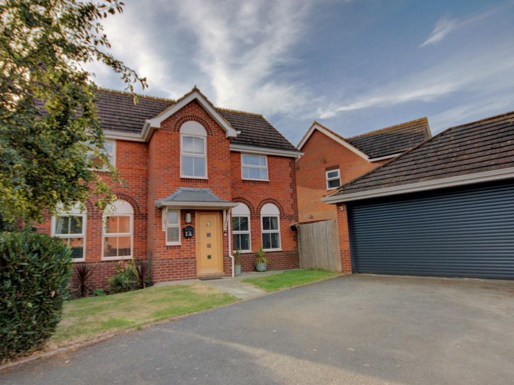 4 bed detached house for sale in The Ashes, Wootton, Northampton NN4