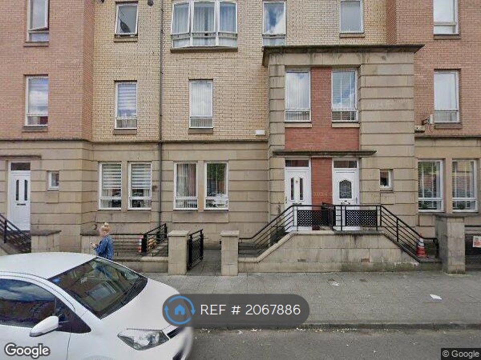 3 bed flat to rent in Old Rutherglen Road, Glasgow G5, £1,800 pcm Zoopla