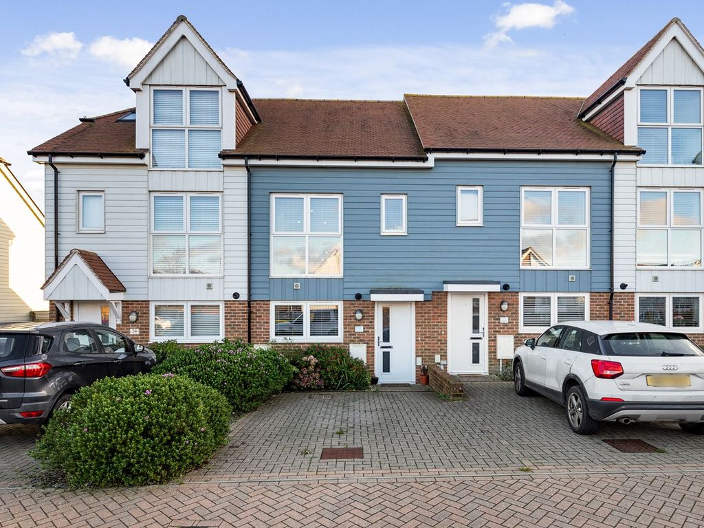 2 bed terraced house for sale in Juniper Way, Hawkinge, Folkestone CT18