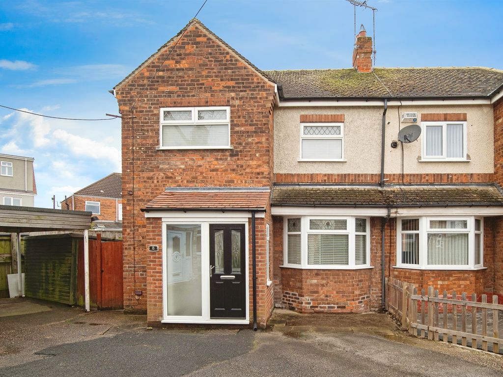 3 bed semidetached house for sale in Spring Gardens, Mead Street, Hull