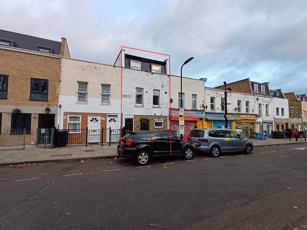 7 bed property for sale in 56 Clarence Road, Clapton, London E5, £600,000 Zoopla