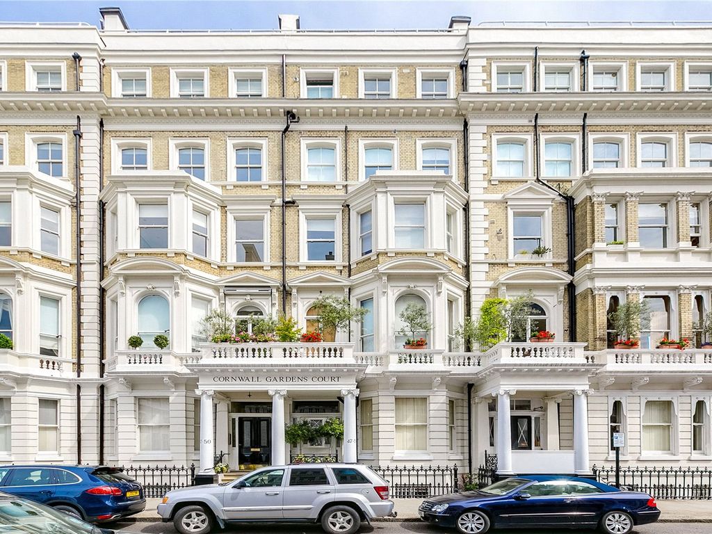 3 bed flat to rent in Cornwall Gardens, London SW7 Zoopla