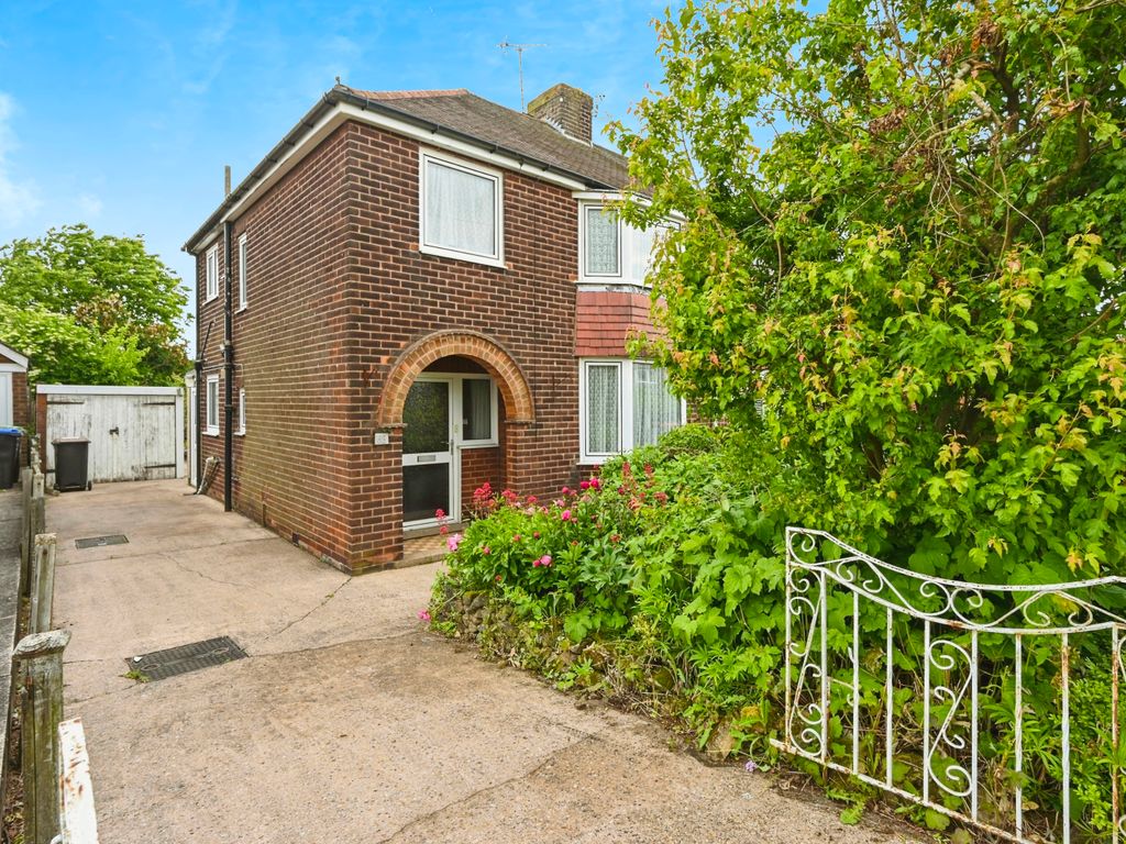 3 bed semidetached house for sale in Cherry Avenue, KirkbyInAshfield