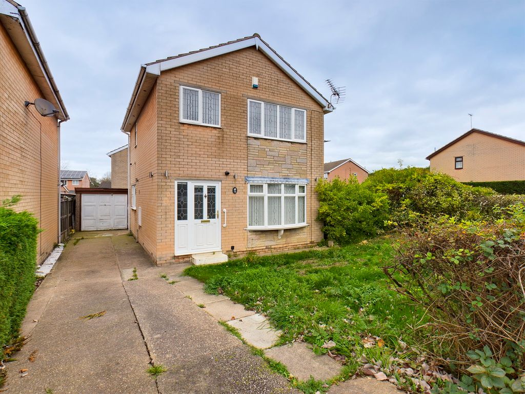 3 bed detached house for sale in Brecks Lane, Kirk Sandall, Doncaster