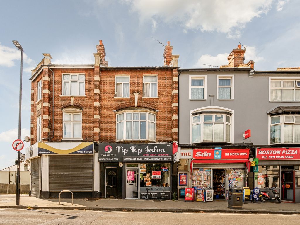 4 bed for sale in Boston Road, Hanwell W7, £475,000 Zoopla