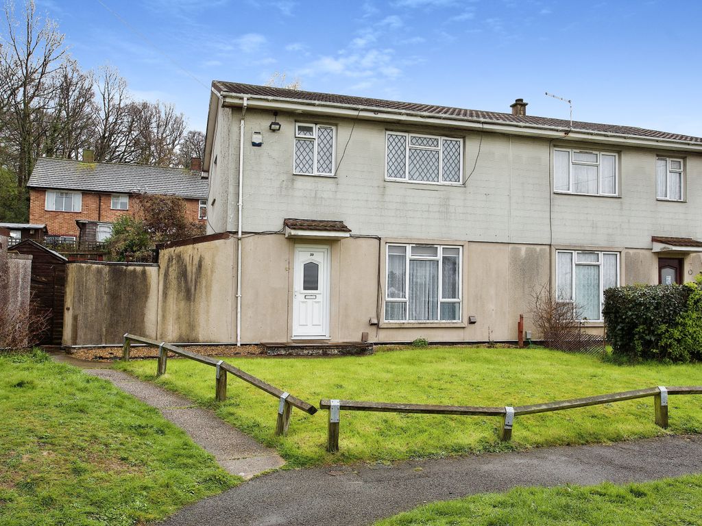 3 bed semidetached house for sale in Rossington Avenue, Southampton